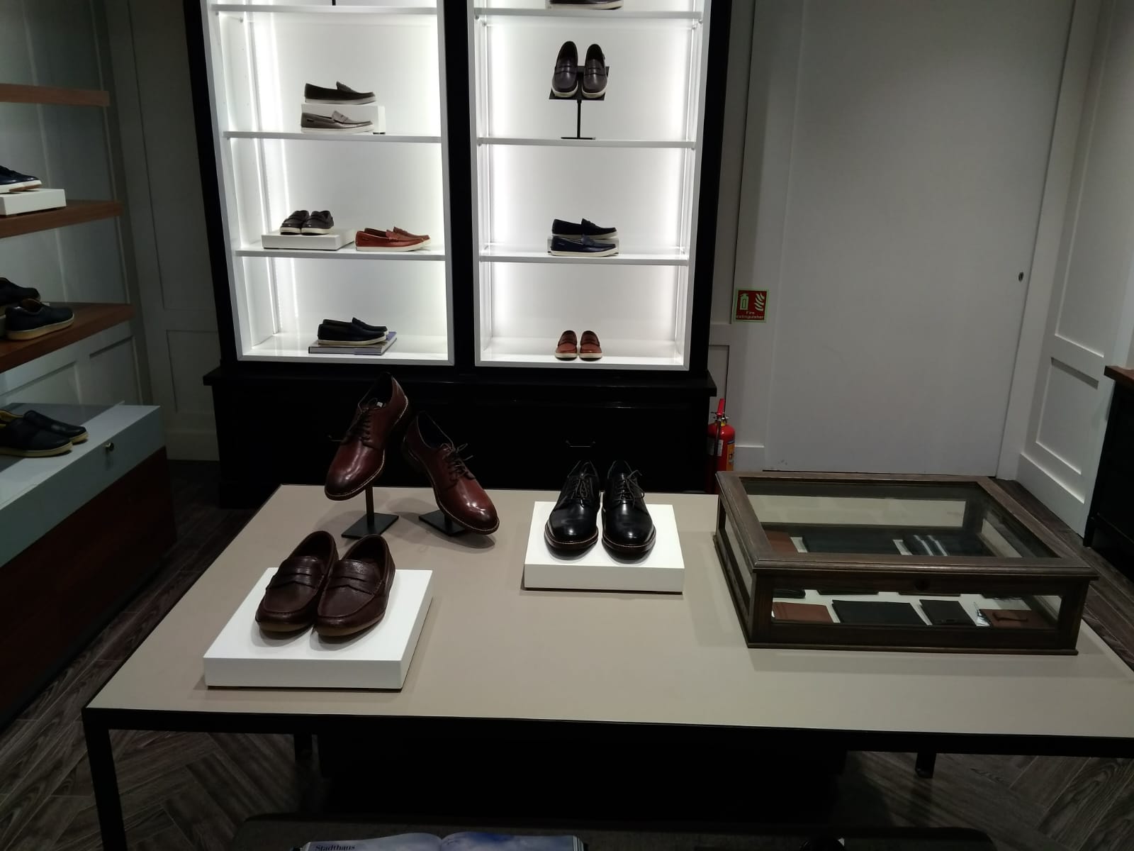 Cole Haan retail store 48